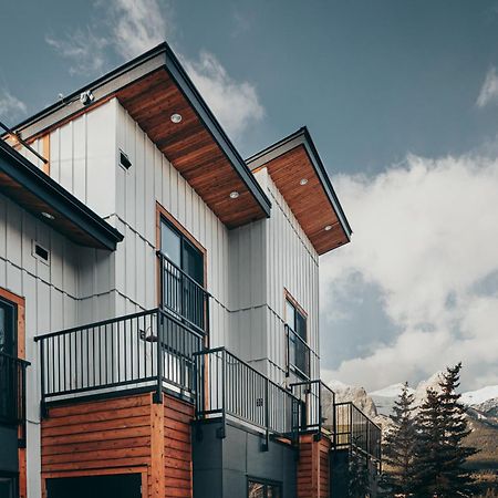 Basecamp Suites Canmore Exterior foto